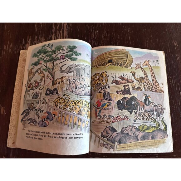 Vintage 1969 Little Golden Book "Noahs Ark" By Barbara Shook Hazen Illustrated B - Picture 8 of 15